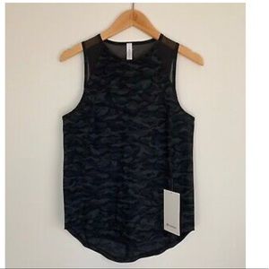 Lululemon sculpt tank size 10